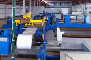 Línea de Corte Transversal Longitudinal de Alta Velocidad